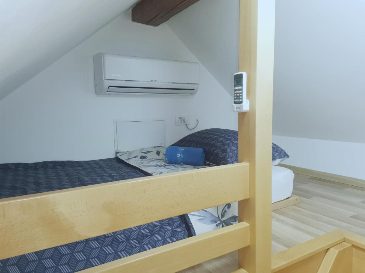 Gartnar Home -Hiska S Pridihom Domacnosti In Pogledom Na Hribe. Radovljica Eksteriør bilde
